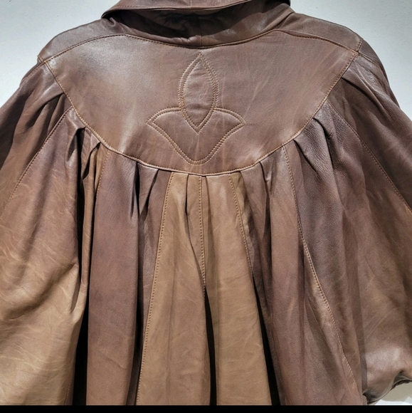 Vtg Brown Leather Cape Coat - Picture 5 of 14
